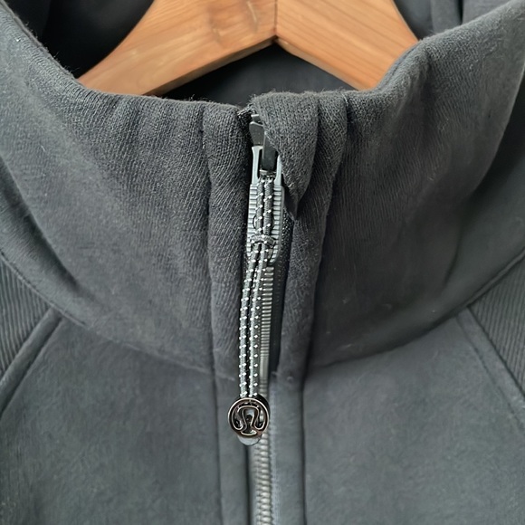 NWT Lululemon Scuba Oversized Funnel Neck Shirt Black Size XS/S - Picture 3 of 11
